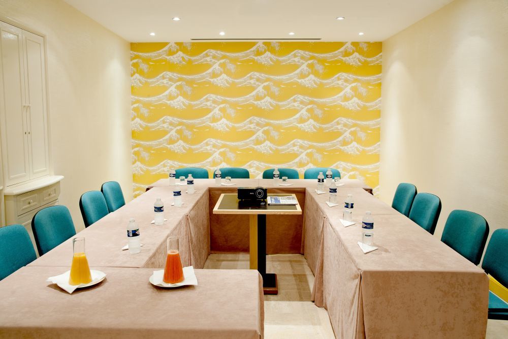 Hotel Le Cardinal by HappyCulture - Meeting Room